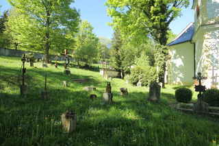 Kostel se hřbitovem v Dobré Vodě