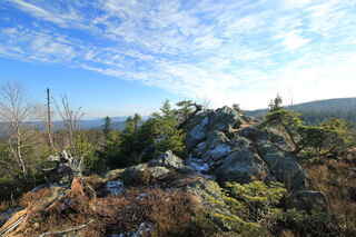 Vrcholová skalka na Sklářském vrchu (1195 m n.m.)