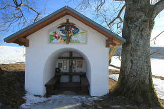 Kaple na rozcestí mezi obcemi Dolní, Horní a Prostřední Svinná u Javorné